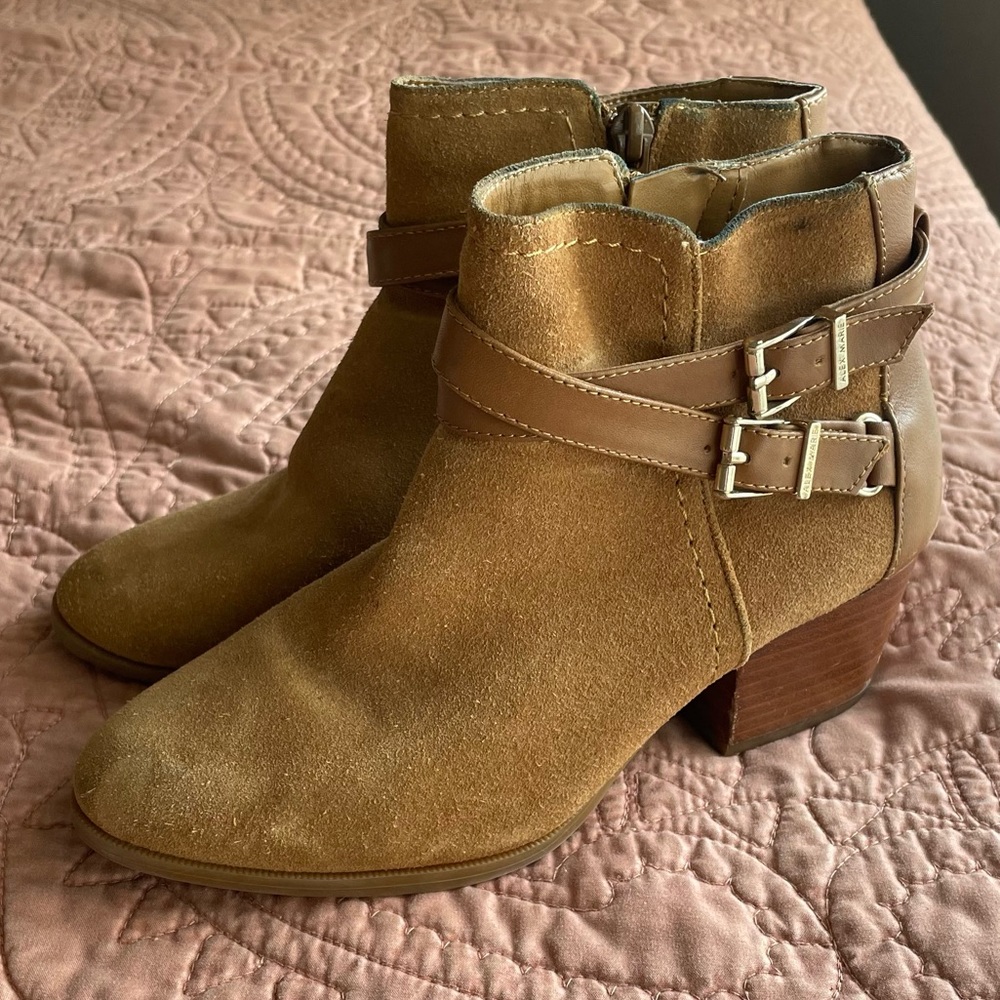 Alex Marie size 5.5 booties